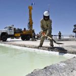 Un año de la Ley Bases: menos empleo e inversión, más precariedad e impuestos regresivos
